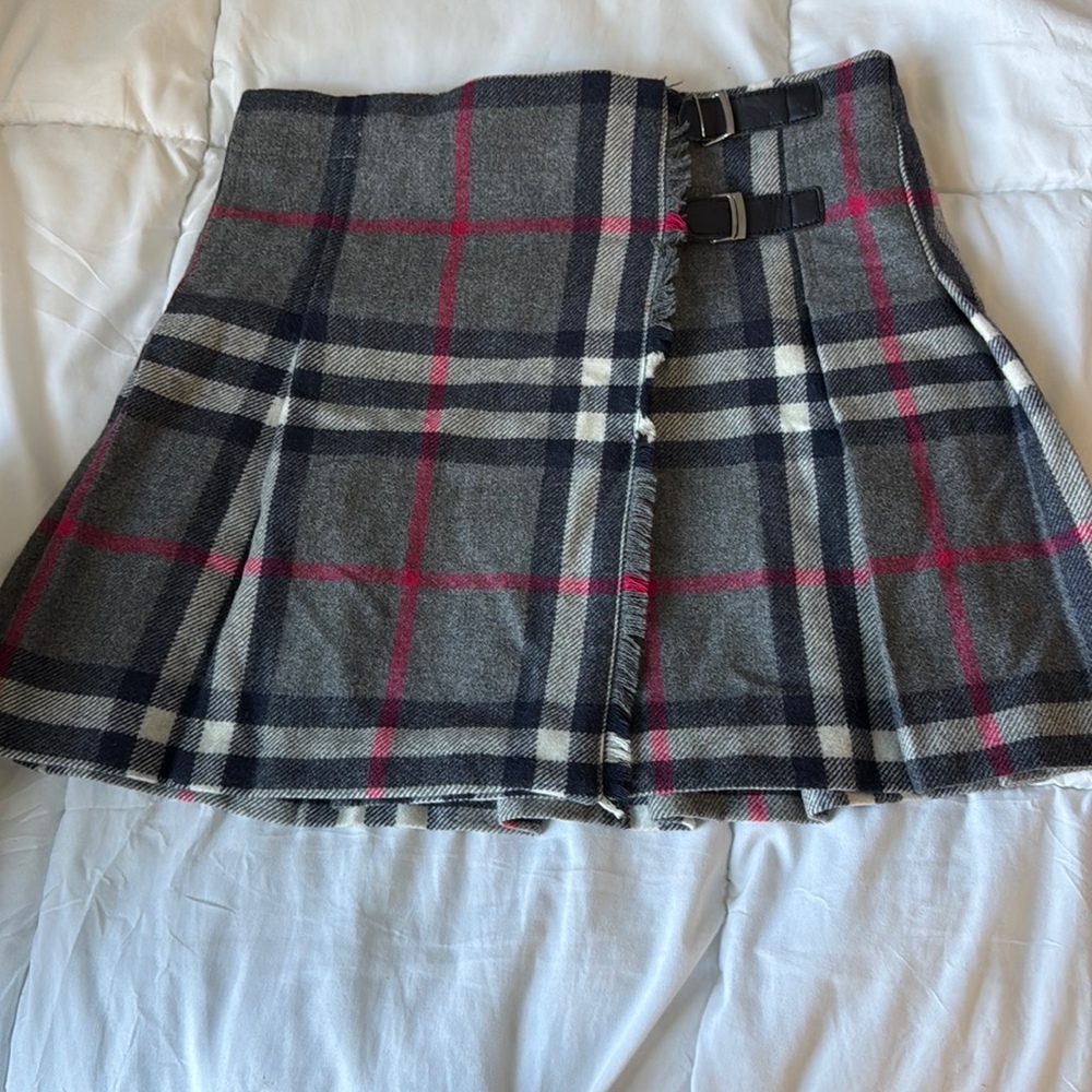 Burberry girls plaid wrap skirt 12y